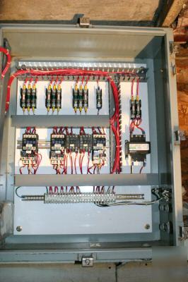 Electrical 3 motor starter control cabinet / panel