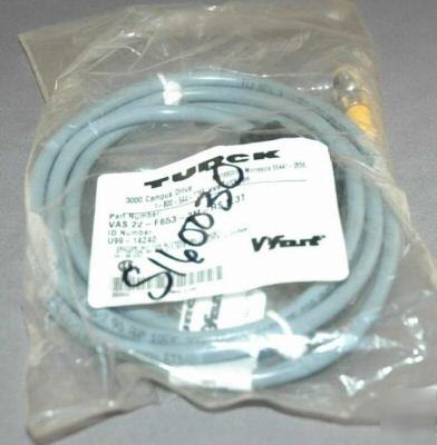 New turck cable assembly VAS22-F653-2M-rs 5 v- fast 