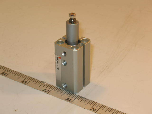 New smc rotary clamp cylinder MKB12-10L