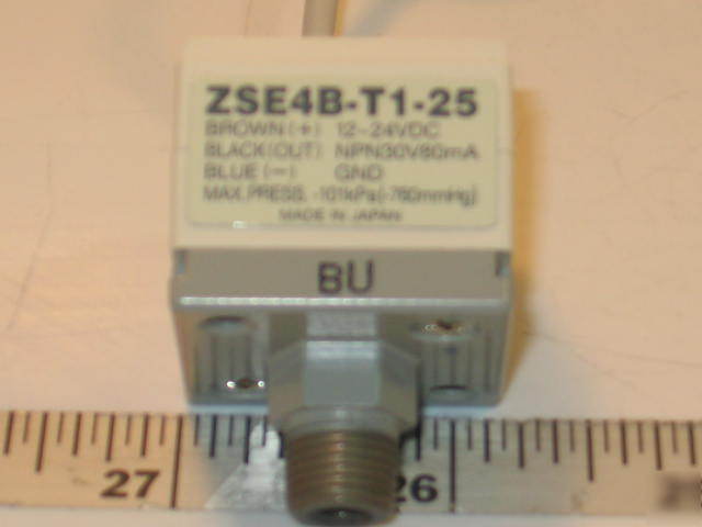 New smc pneumatic elect. pressure switch ZSE4B-T1-25