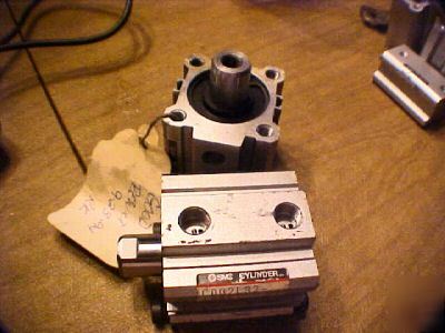 2 *rebuit/tested* smc compact cylinder CDQ2L32-13DC G38