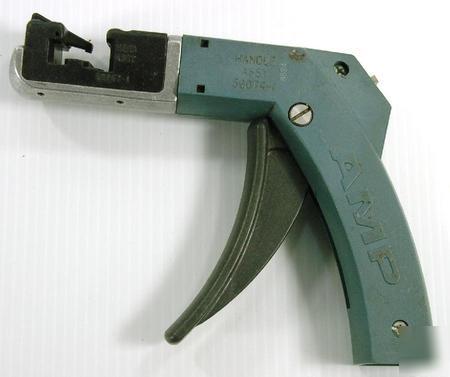 Amp 58074-1 wire crimpers strippers 