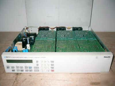 Fluke PM2813 programmable power supply 30V/10A