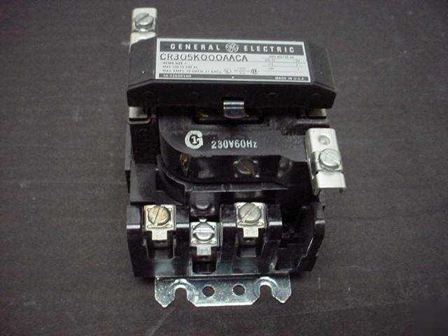 New ge CR305KO size 1 contactor 230 volt coil 2-3HP 1PH