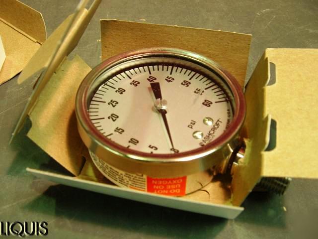 Ashcroft 25-1009SW-02L industrial pressure gauge in box