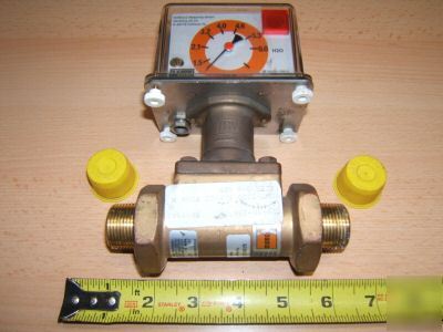 Kobold dwu - 5220 paddle-bellows flowmeter and switch