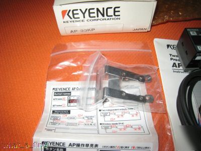 New keyence ap-33KP digital display pressure sensor ap
