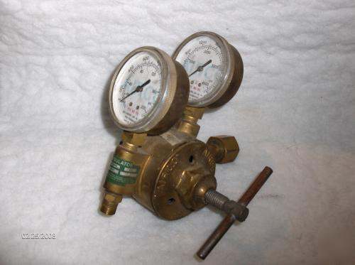 Airco oxygen regulator gauge~ used
