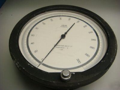 Heise cc 300 psig pressure gauge w/ 8.5