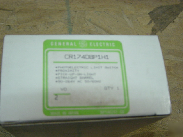 Ge CR174GBP1H1 photoelectric limit switch