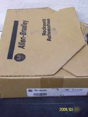 New in box 1492-CABLE025A allen bradley 1492CABLE025