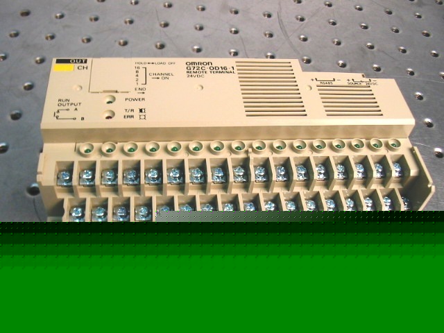 T29607 omron G72C-OD16-1 remote terminal, 24VDC