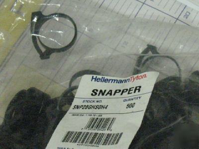 500 pcs hellermanntyton SNP28GHS0H4 hose clamp snapper