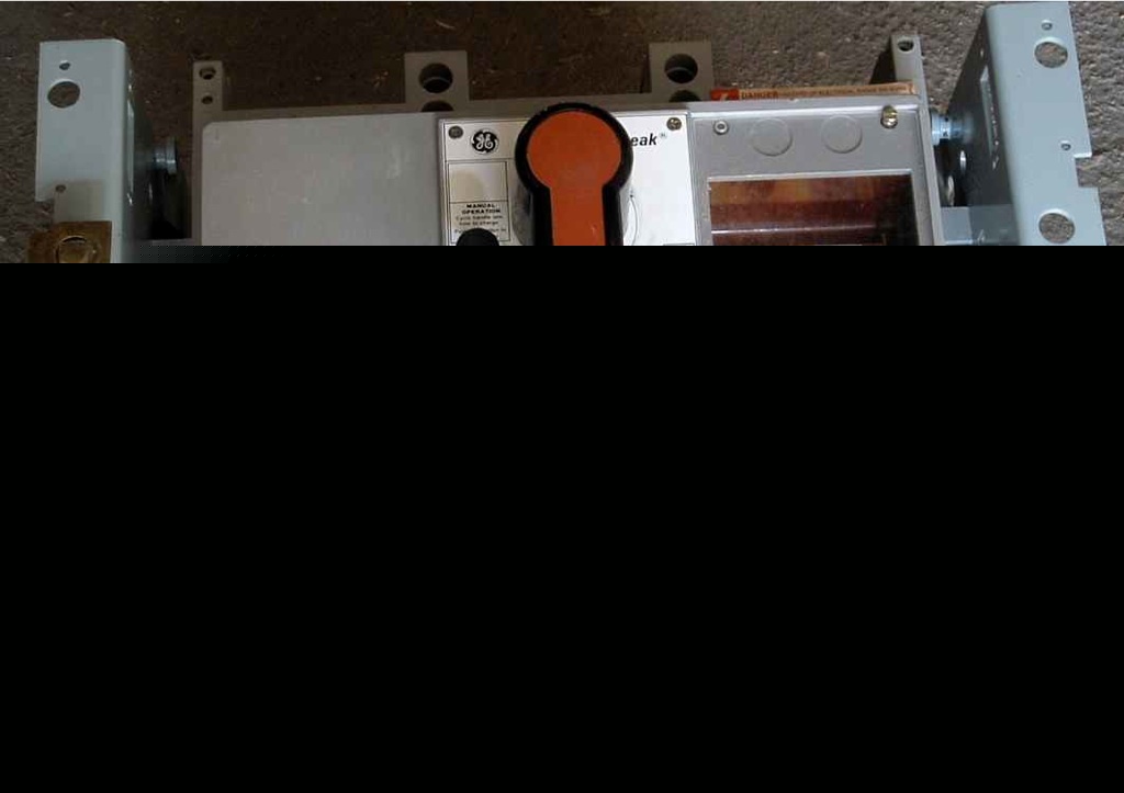 Ge power break 800 amp breaker TC88SS