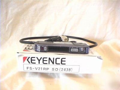 New keyence dual display digital sensor #fs-V21RP(2438)