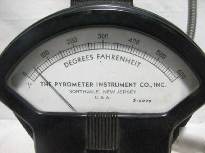 Pyrometer instrument co. - degrees fahrenheit pyrometer
