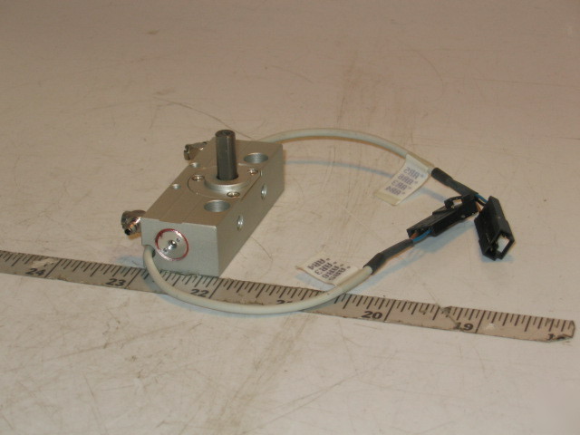 Smc miniature rotary actuator CRJB1-180-F9N