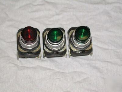 3 allen-bradley lighted pushbutton switches #800T-PT16