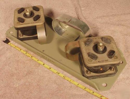 New 4 barry controls 2K2 shock & vibration mounts 