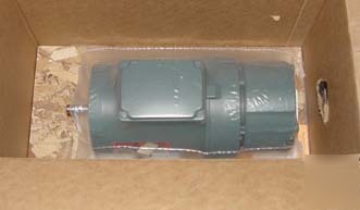 New reliance 3/4HP motor 3 phase 230 / 460V in box