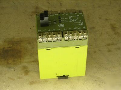 Pilz safety relay PNOZ8 pnoz 24VDC