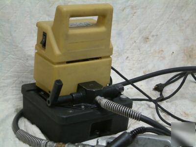 Enerpac hydraulic pump & dieless crimper head greenlee