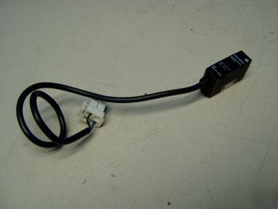 Omron photoelectric sensor m/n: E3S-AT61-d - tested 