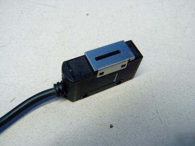 Omron photoelectric sensor m/n: E3S-AT61-d - tested 