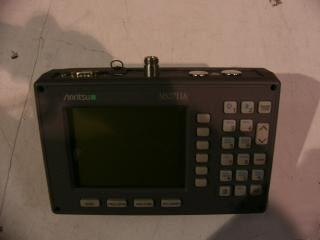 Anritsu MS2711A spectrum analyzer