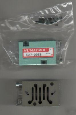 New numatrol RA7-0003 detented relay valve