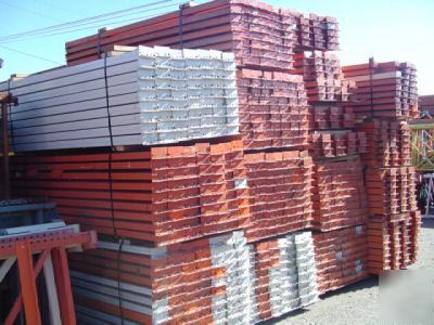 Pallet rack load beams interlake and sammons brands