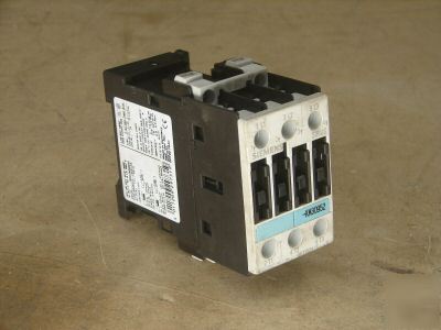 Siemens sirius contactor 3RT1024-1K40 motor starter