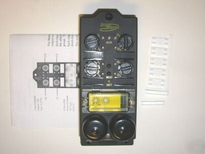 Turck works bus stop proximity & photoelectric control