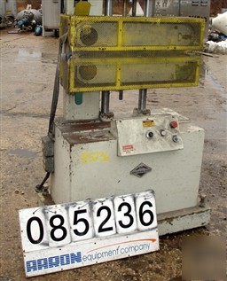 Used: metaplast puller, model PB4C. (2) 3.5