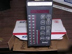 Bailey controls CLC01 loop command series controller