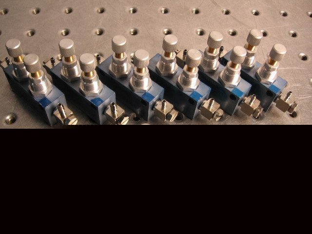 G24940 six festo SA7586 & two SA7585 regulators