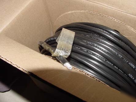 New 3M round jacketed flat cable 100' in box