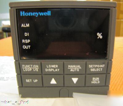 New honeywell UDC3300 DC330B-ee-0B0-20 controller 