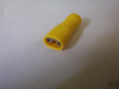 Roll of 500 - yellow female quick disconnect 12-10 awg
