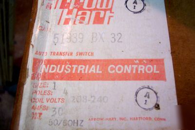 Arrow hart transfer contactor 30 amp 208/240 2 ph nos