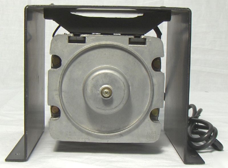 Medo vacuum pump 100V 60HZ 70W nitto kohki