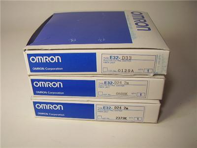 New lot omron photoelectric switch fiber unit