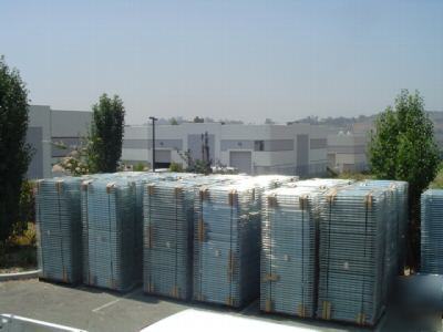 New pallet rack wire mesh decking waterfall style 