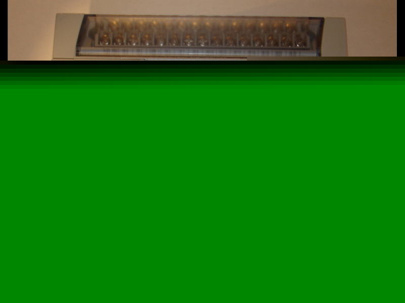 Allen bradley micrologix 1200 plc (1762-L40BWA) 24I 16O