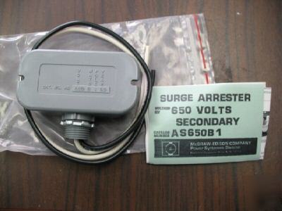 New mcgraw edison AS650B1 650 volt surge arrester - 