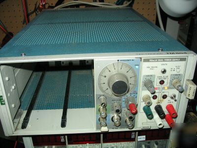 Tektronix tm 504 mainframe tek TM504 working supply