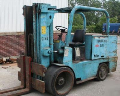 15,000 lbs yale gasoline powered forklift
