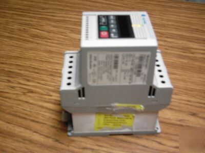 Allen bradley 160-BA01NSF1 3 phase drive