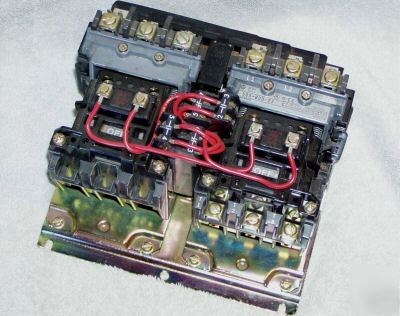 Allen bradley 27 amp reversing contactor 120VAC coil