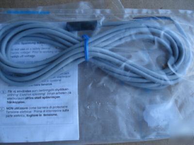 New festo 164595 smeo-4-k-led-24 b magnetic sensor lot